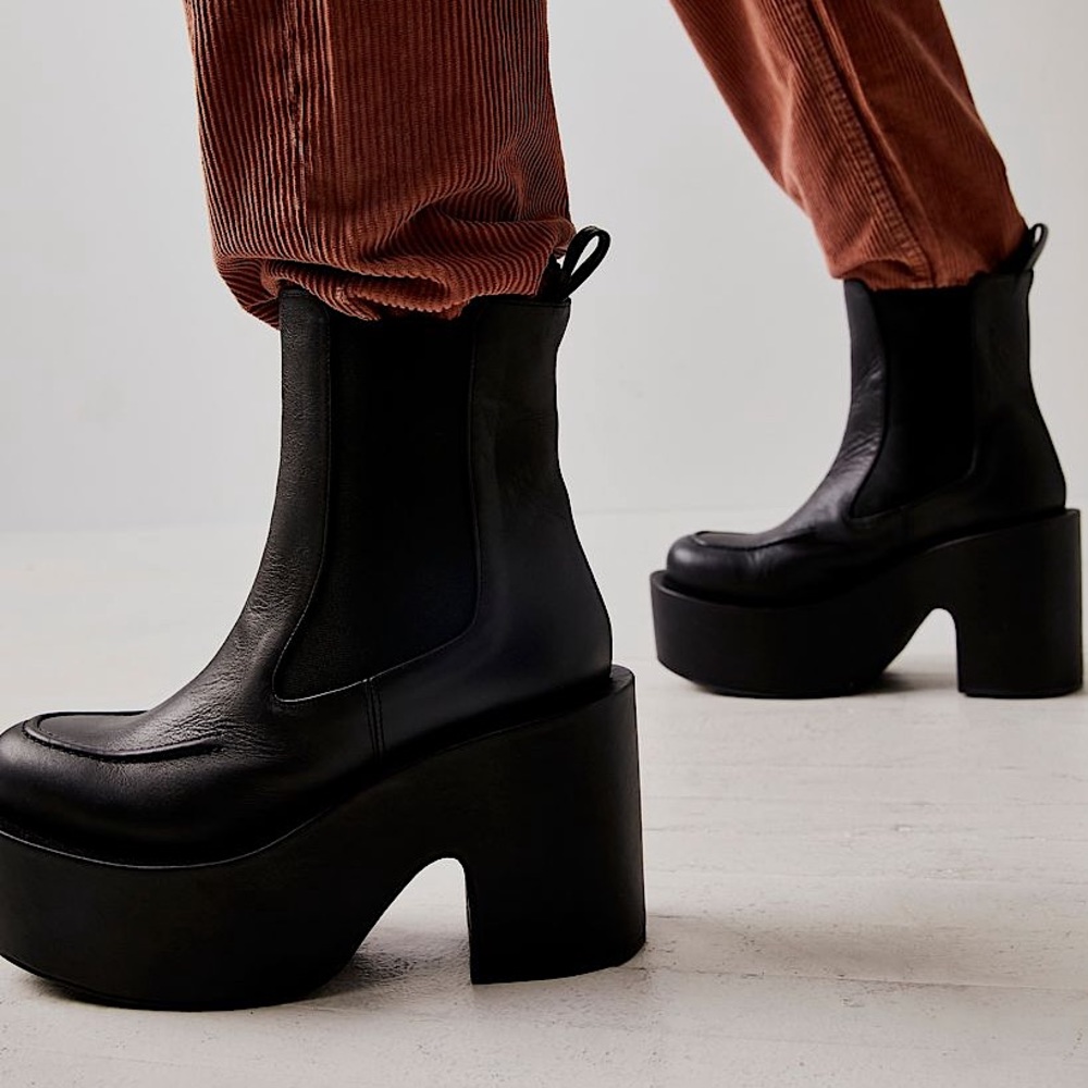 Free People x Paloma Barceló Hasen (Pía) Chelsea Boots EU 39 NWT